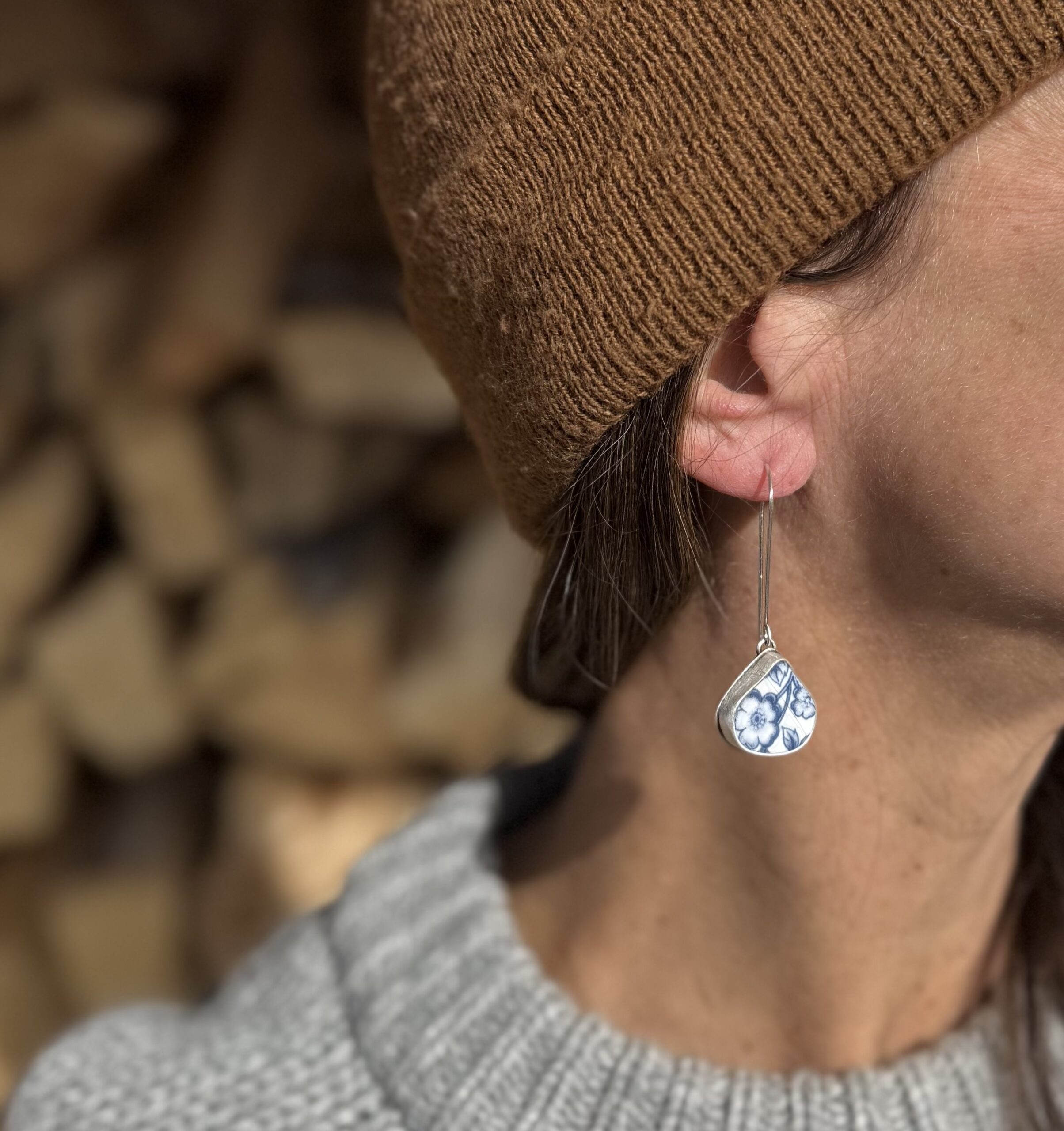 Silver Vintage Floral Porcelain Drops - 2" - Image 4