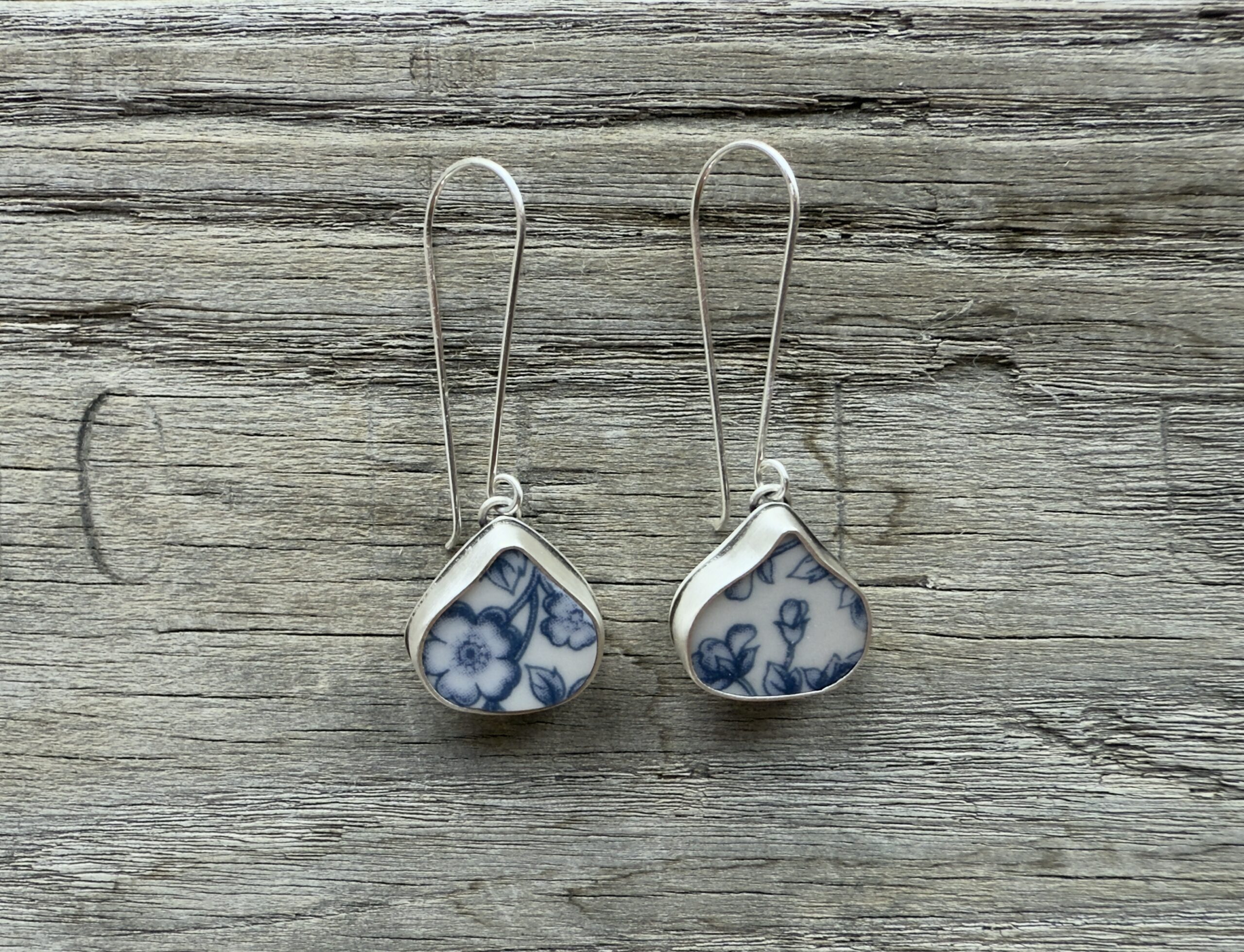 Silver Vintage Floral Porcelain Drops - 2" - Image 2