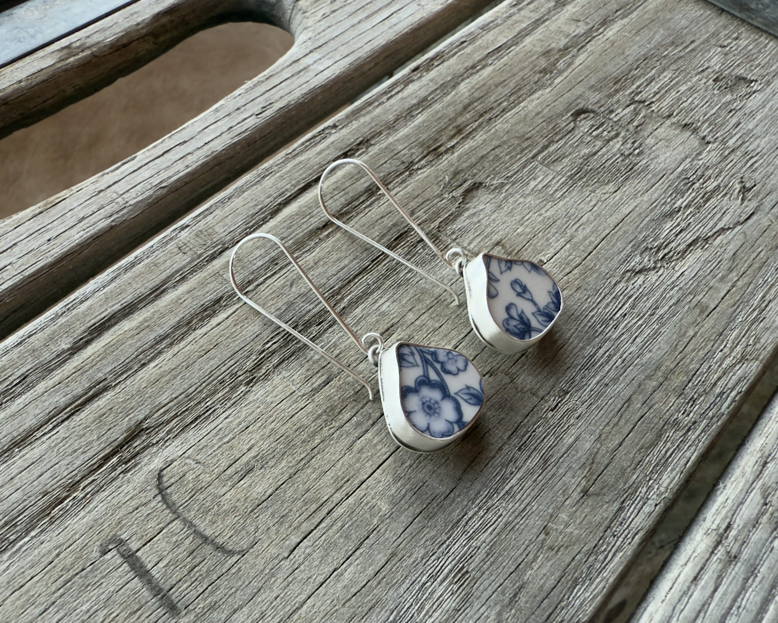 Silver Vintage Floral Porcelain Drops - 2" - Image 3