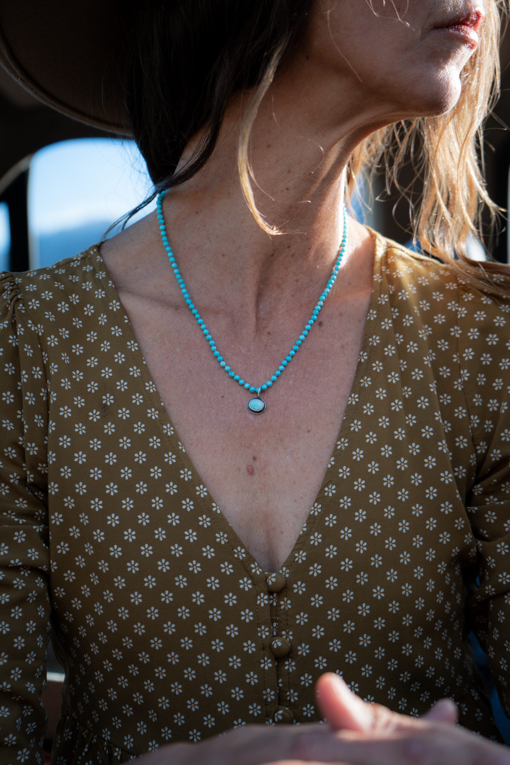 2-3mm Turquoise silk knotted necklace with a Turquoise pendant- 18" - Image 3